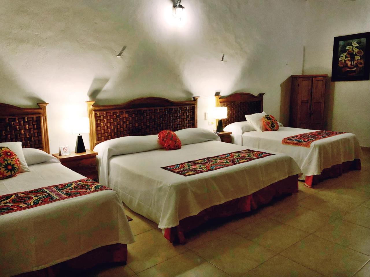 Hotel Real Colonial Valladolid  Dış mekan fotoğraf